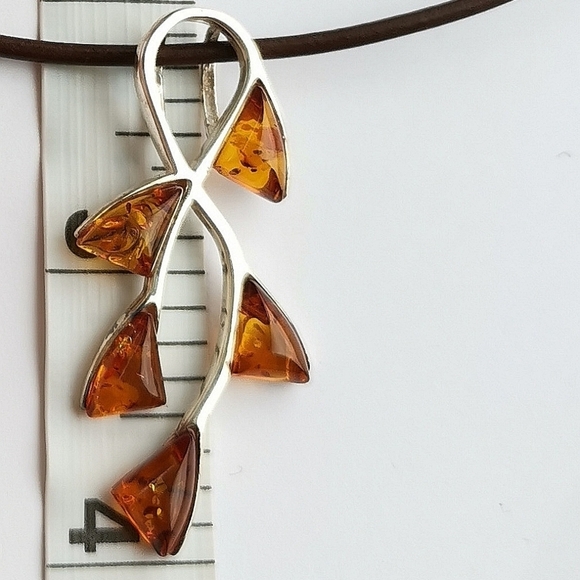 New, sterling silver amber branch pendant necklace - Picture 6 of 6